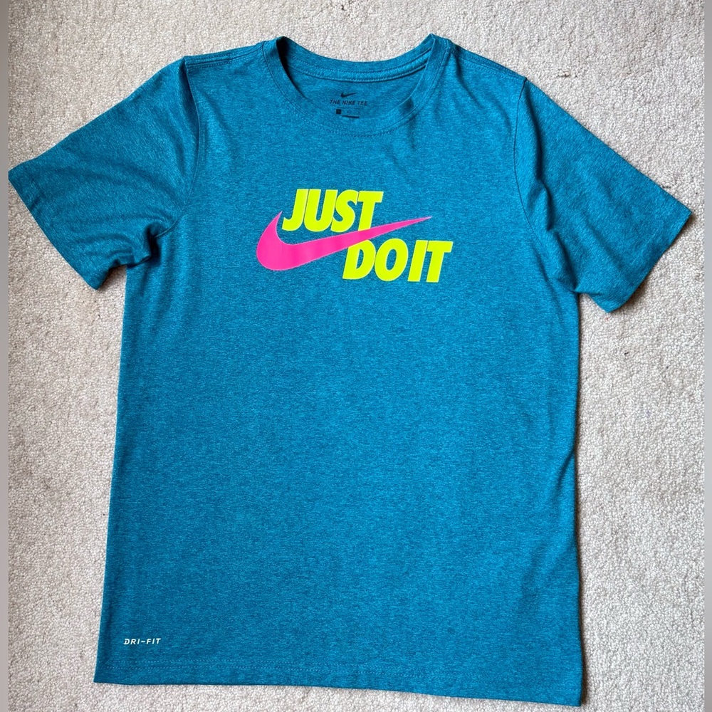 NIKE BOYS’ SIZE YLG MATCHING OUTFIT - Picture 2 of 8